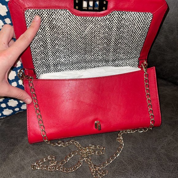 Red quilted leather lambskin purse - Picture 4 of 10
